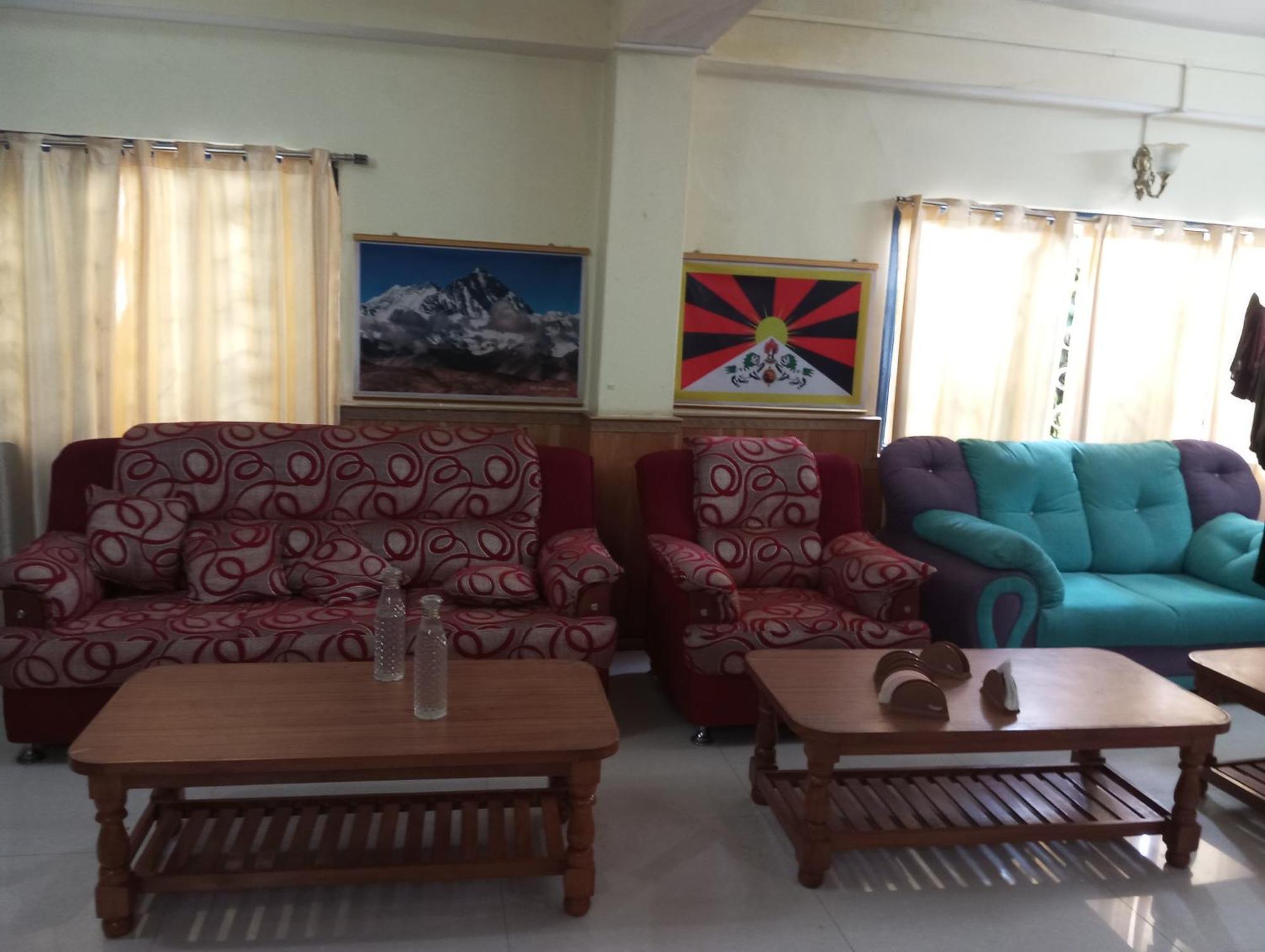 Hotel Lhasa 甘托克 外观 照片